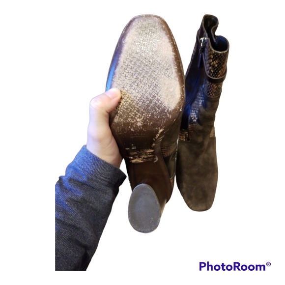 Tory Burch Size 10 Renault Suede and Leather Snakeskin Embossed Ankle Boots - Picture 5 of 7